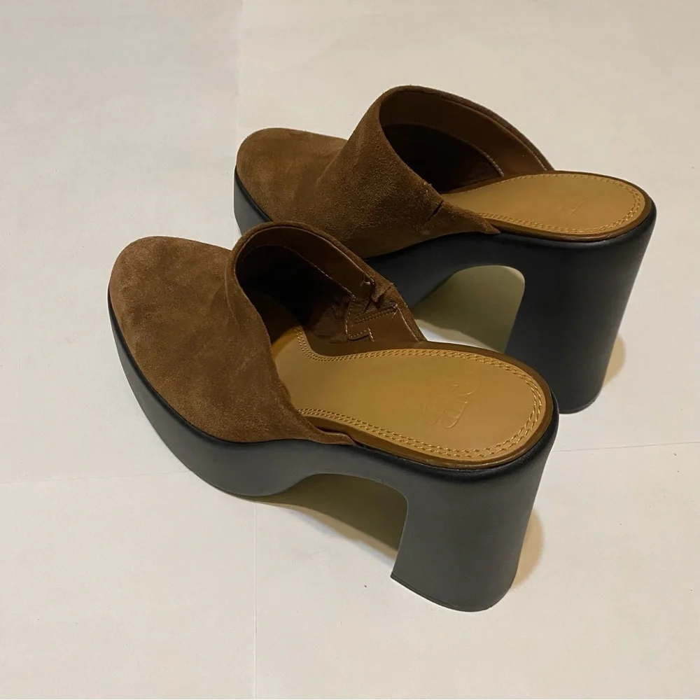 NWOT! Gianni Bini Sued Platform Clog Mules size 8M - Picture 2 of 12